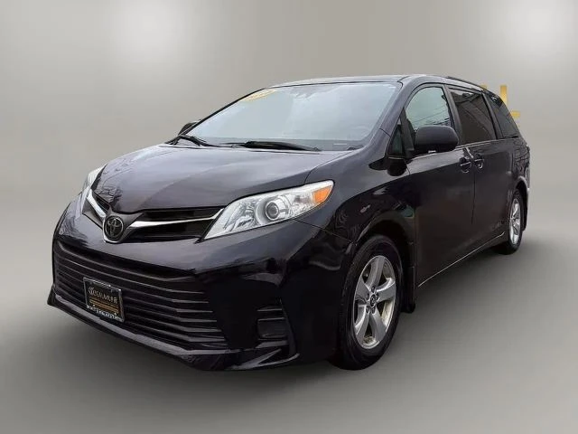 2018 Toyota Sienna 3rd Gen - Image 7 of 21