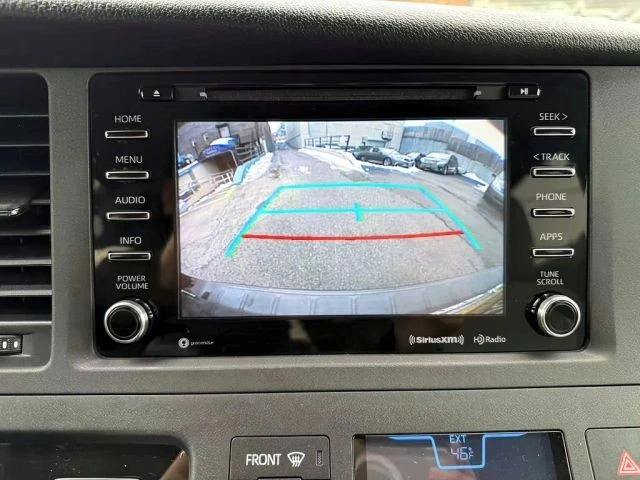 2018 Toyota Sienna 3rd Gen - Image 20 of 21