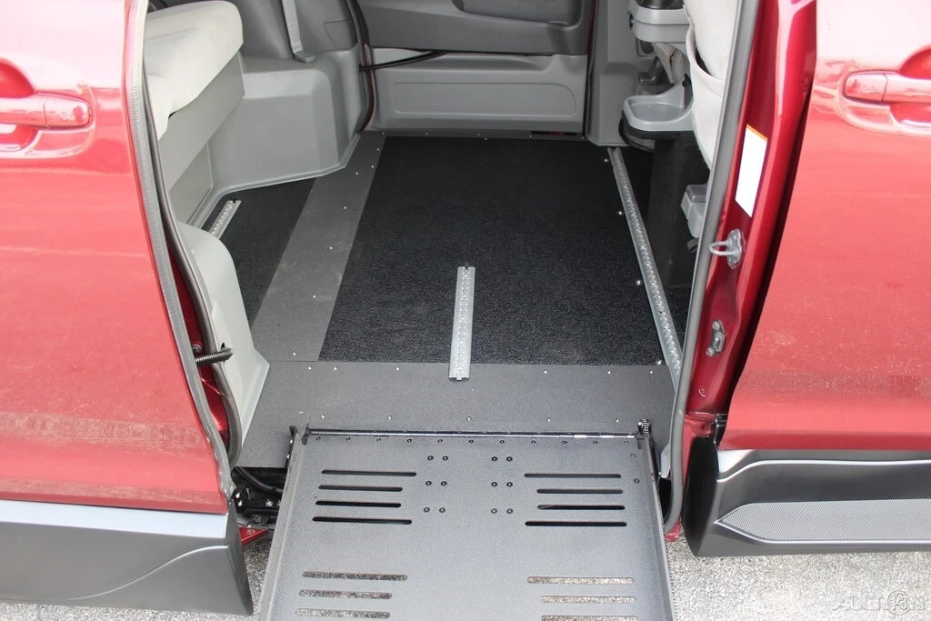 2018 Toyota Sienna 3rd Gen - Image 12 of 12