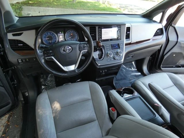 2018 Toyota Sienna 3rd Gen - Image 20 of 21