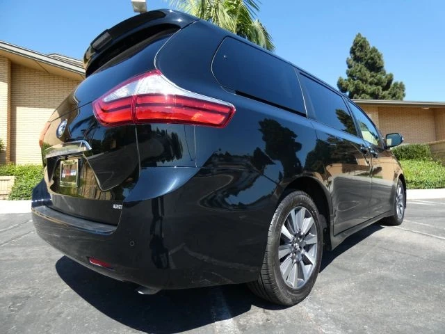 2018 Toyota Sienna 3rd Gen - Image 7 of 21
