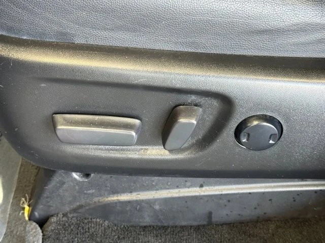 2018 Toyota Sienna 3rd Gen - Image 20 of 21
