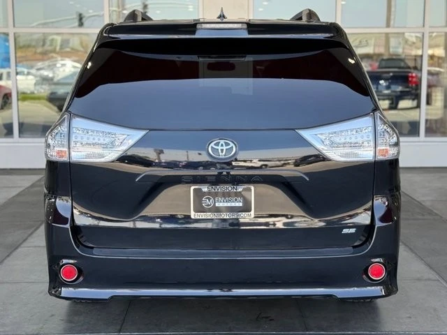 2018 Toyota Sienna 3rd Gen - Image 12 of 21