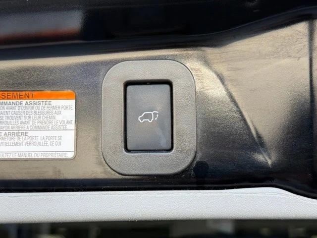 2018 Toyota Sienna 3rd Gen - Image 16 of 21