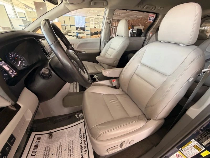 2018 Toyota Sienna 3rd Gen - Image 12 of 12