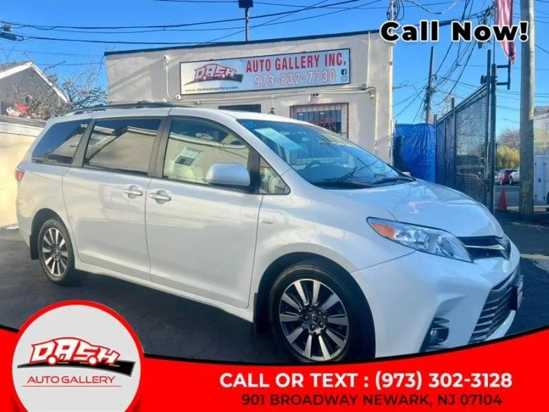 2018 Toyota Sienna 3rd Gen - Image 6 of 12