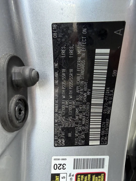 2018 Toyota Sienna 3rd Gen - Image 17 of 21