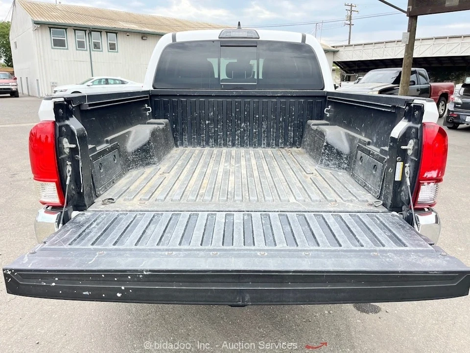 2018 Toyota Tacoma 3rd Gen - Image 9 of 12