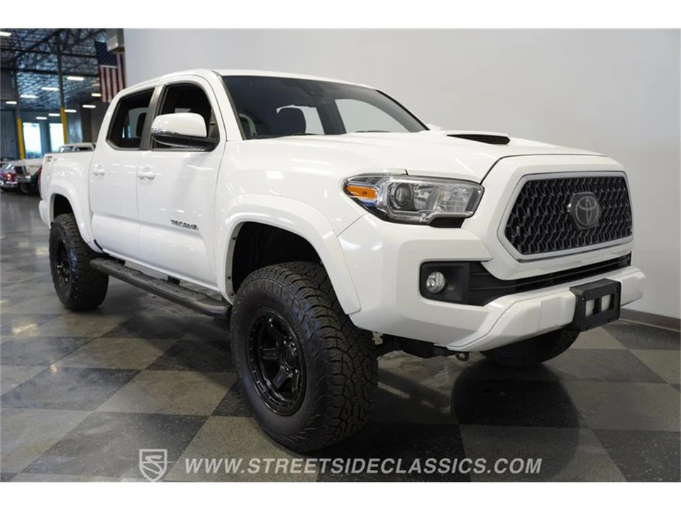 2018 Toyota Tacoma 3rd Gen - Image 17 of 31