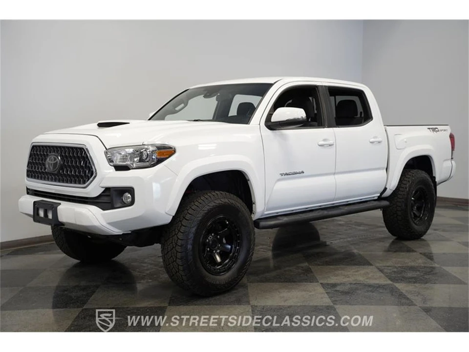 2018 Toyota Tacoma 3rd Gen - Image 6 of 31