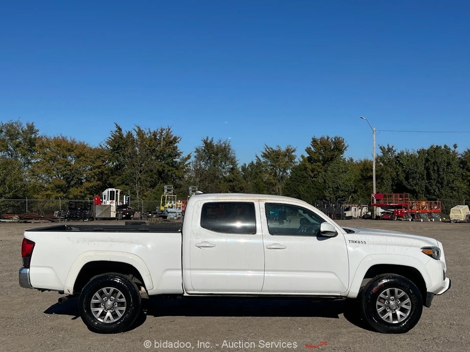 2018 Toyota Tacoma 3rd Gen - Image 6 of 12