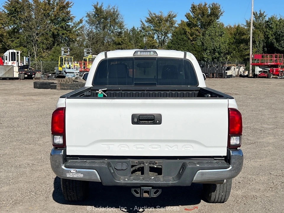 2018 Toyota Tacoma 3rd Gen - Image 7 of 12