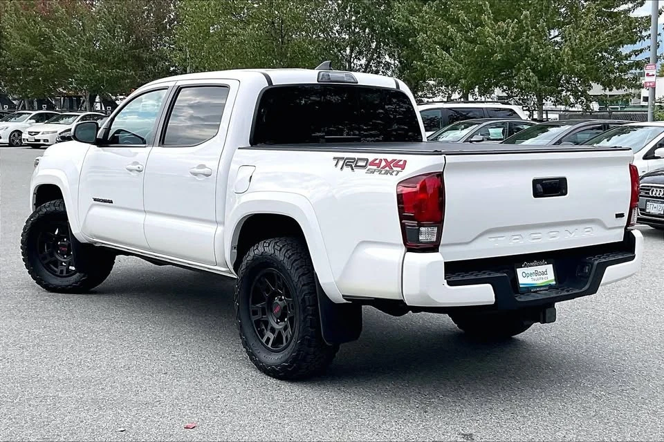 2018 Toyota Tacoma 3rd Gen - Image 4 of 20