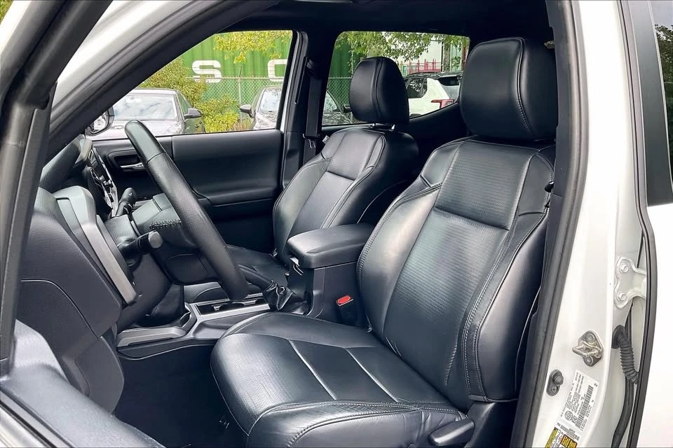 2018 Toyota Tacoma 3rd Gen - Image 8 of 20