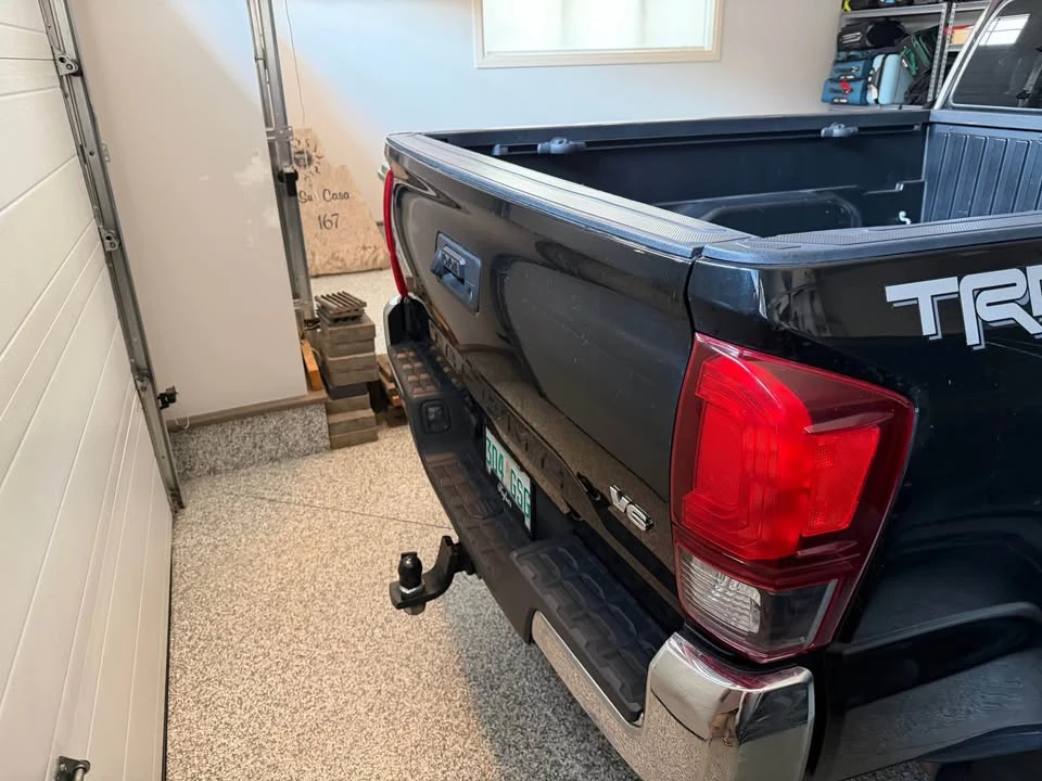 2018 Toyota Tacoma 3rd Gen - Image 6 of 9