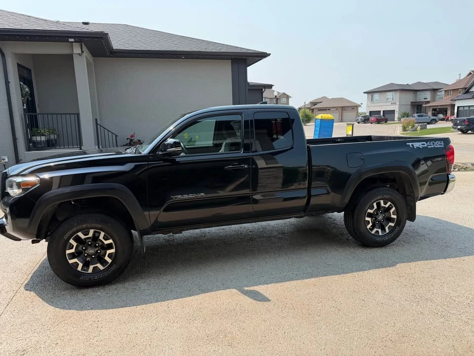 2018 Toyota Tacoma 3rd Gen - Image 3 of 9