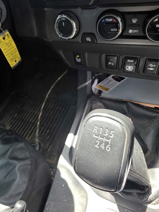 2018 Toyota Tacoma 3rd Gen - Image 3 of 7