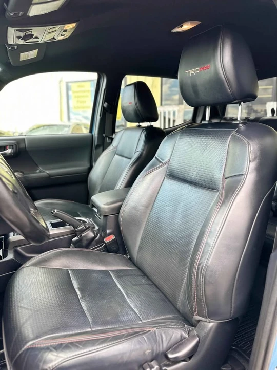 2018 Toyota Tacoma 3rd Gen - Image 6 of 8