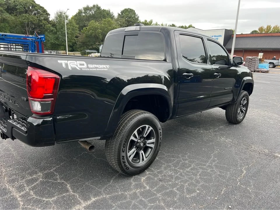 2018 Toyota Tacoma 3rd Gen - Image 4 of 20