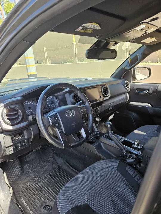 2018 Toyota Tacoma 3rd Gen - Image 11 of 20