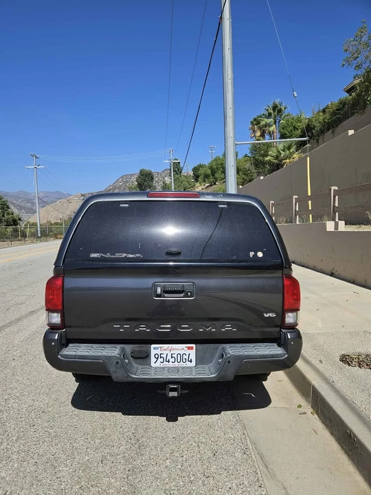 2018 Toyota Tacoma 3rd Gen - Image 5 of 20
