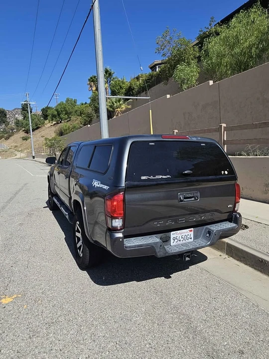 2018 Toyota Tacoma 3rd Gen - Image 4 of 20