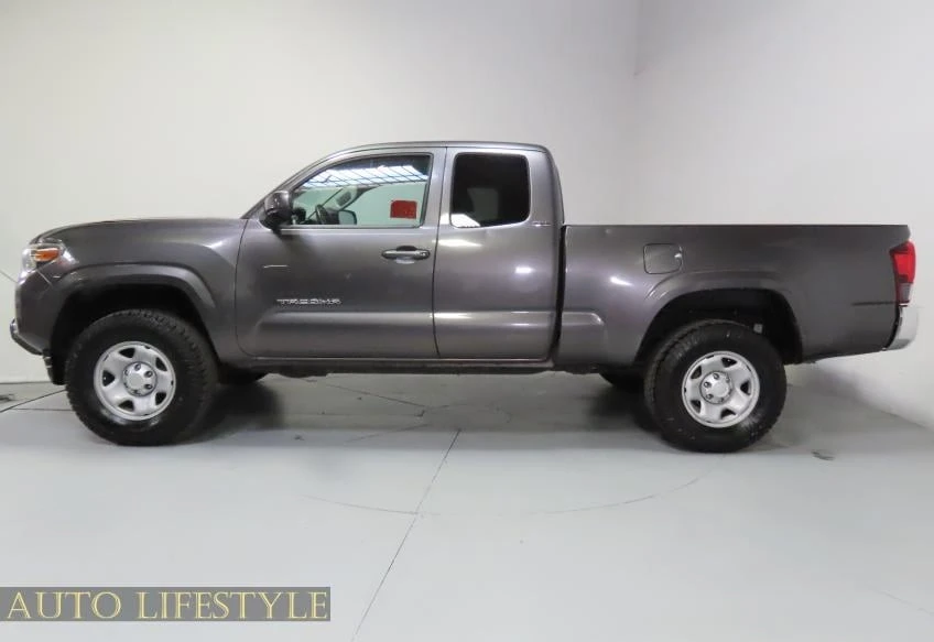 2018 Toyota Tacoma 3rd Gen - Image 9 of 21