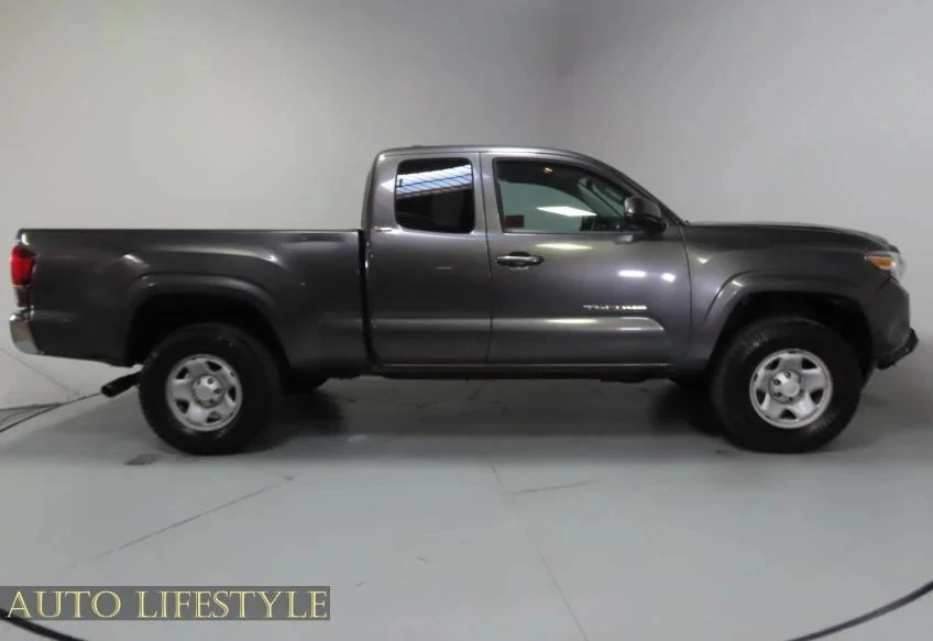 2018 Toyota Tacoma 3rd Gen - Image 10 of 21