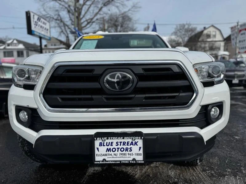 2018 Toyota Tacoma 3rd Gen - Image 3 of 12