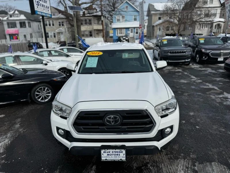2018 Toyota Tacoma 3rd Gen - Image 4 of 12