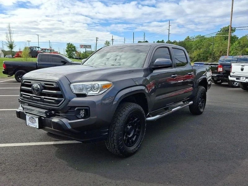 2018 Toyota Tacoma 3rd Gen - Image 3 of 12