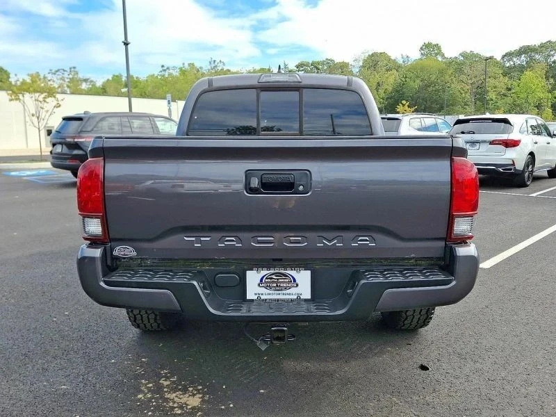 2018 Toyota Tacoma 3rd Gen - Image 5 of 12
