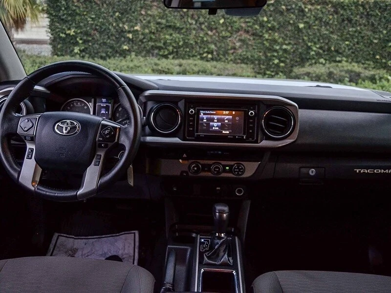 2018 Toyota Tacoma 3rd Gen - Image 15 of 21