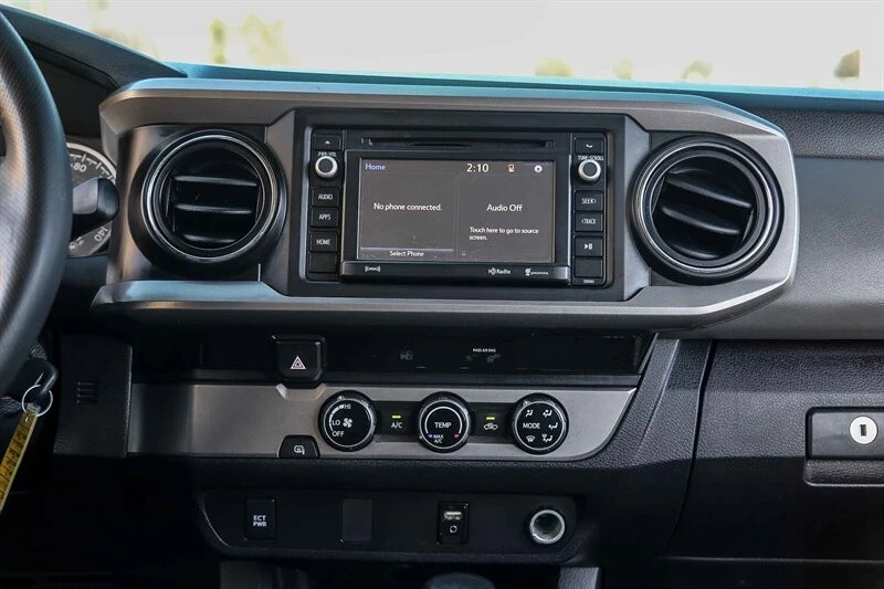 2018 Toyota Tacoma 3rd Gen - Image 17 of 21