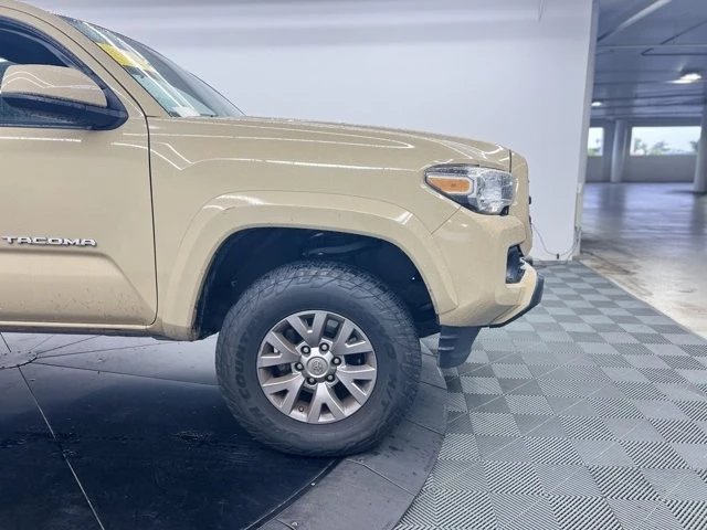 2018 Toyota Tacoma 3rd Gen - Image 6 of 9