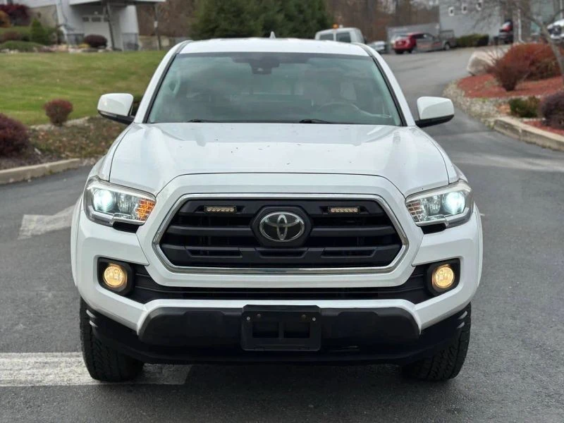 2018 Toyota Tacoma 3rd Gen - Image 3 of 12