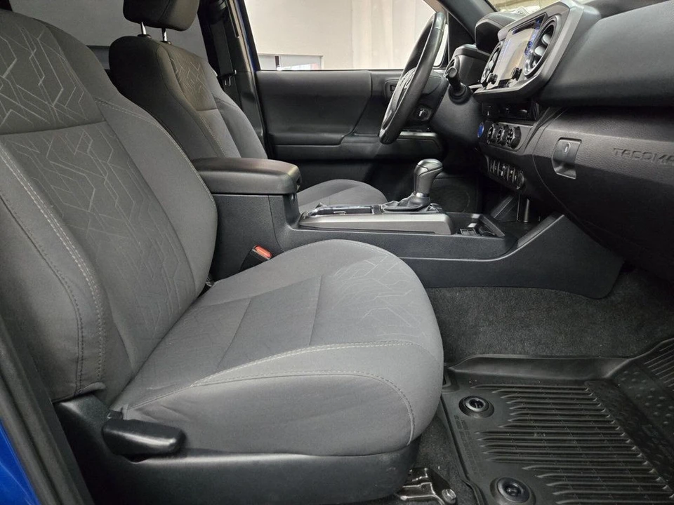 2018 Toyota Tacoma 3rd Gen - Image 12 of 21