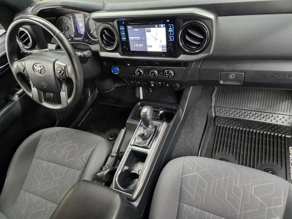 2018 Toyota Tacoma 3rd Gen - Image 13 of 19