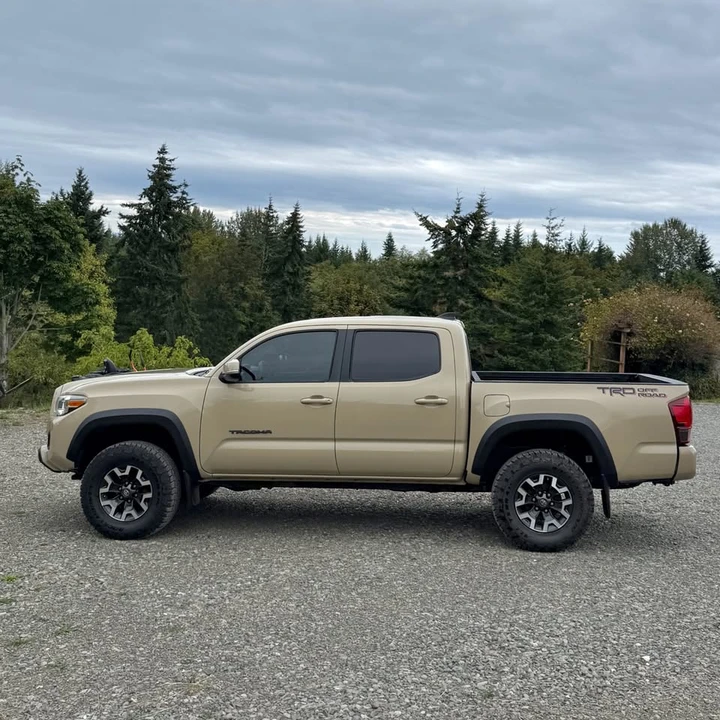 2018 Toyota Tacoma 3rd Gen - Image 9 of 19