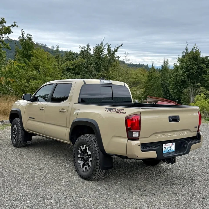 2018 Toyota Tacoma 3rd Gen - Image 8 of 19
