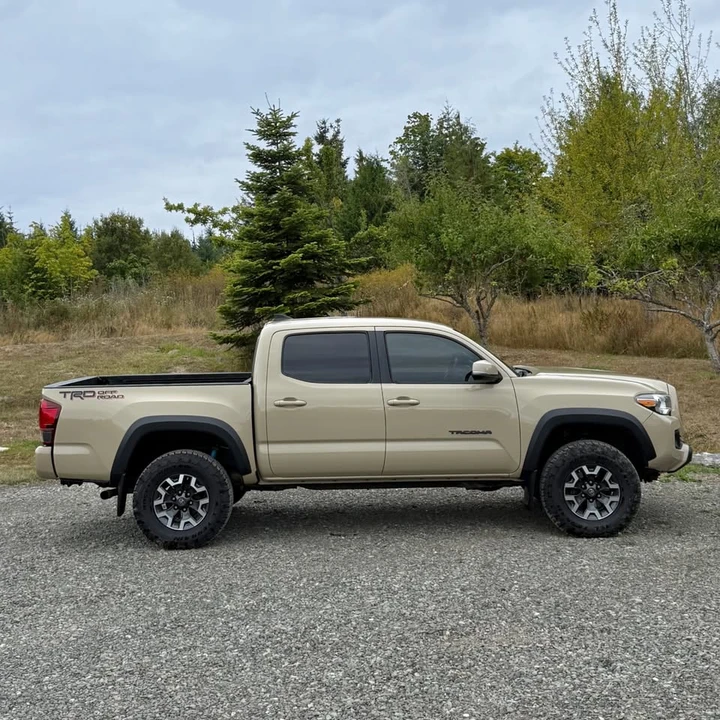 2018 Toyota Tacoma 3rd Gen - Image 4 of 19