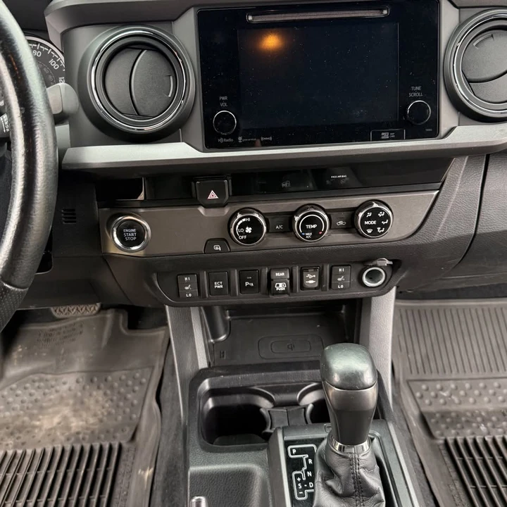 2018 Toyota Tacoma 3rd Gen - Image 13 of 19
