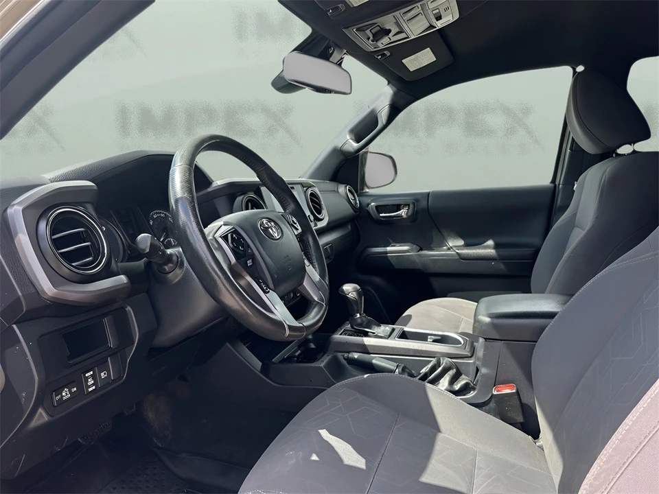 2018 Toyota Tacoma 3rd Gen - Image 9 of 12