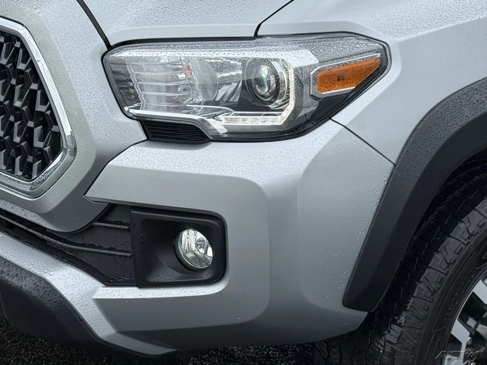 2018 Toyota Tacoma 3rd Gen - Image 9 of 21