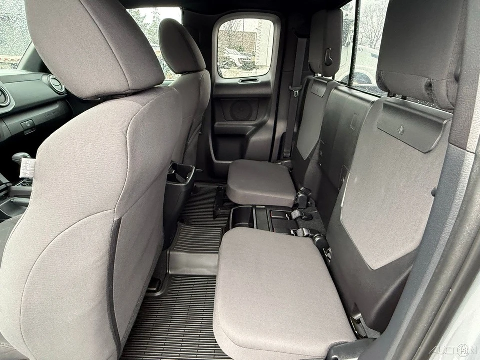 2018 Toyota Tacoma 3rd Gen - Image 13 of 21