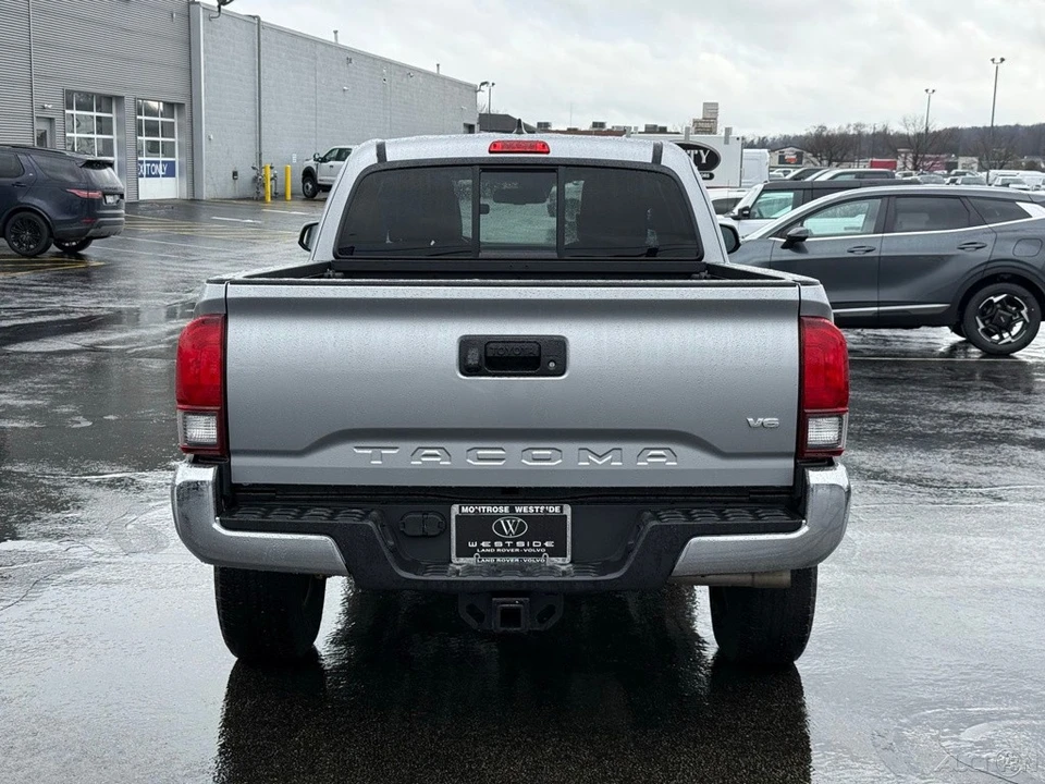 2018 Toyota Tacoma 3rd Gen - Image 4 of 21