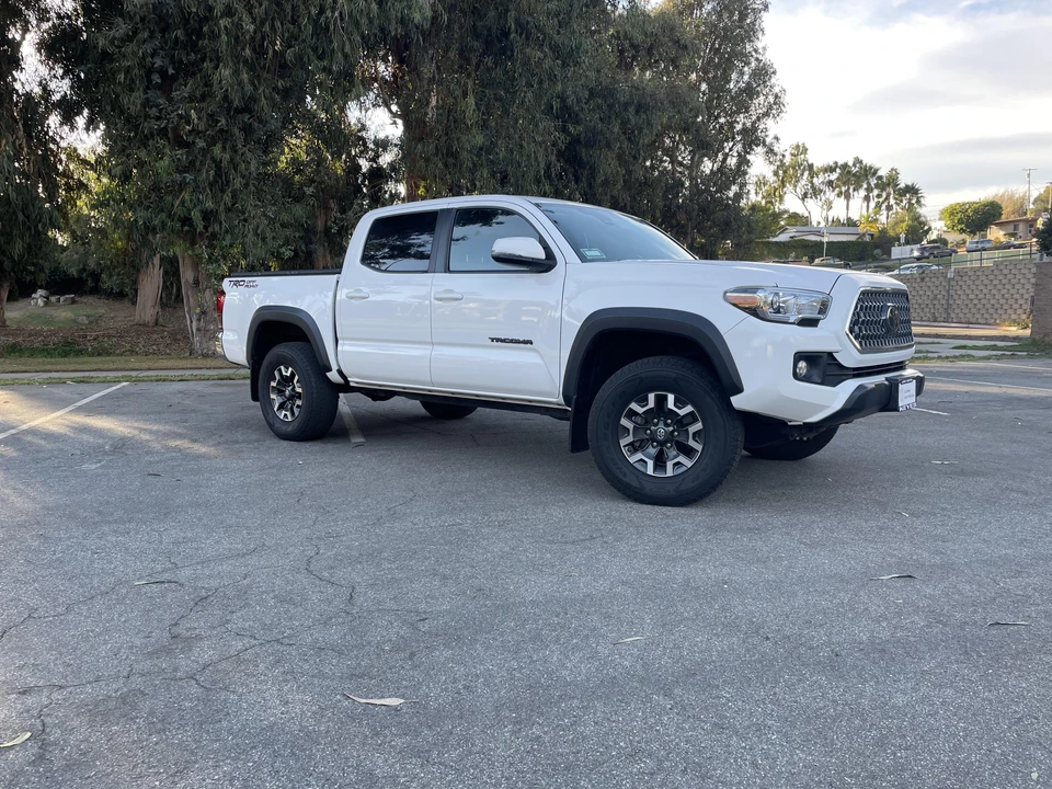 2018 Toyota Tacoma 3rd Gen - Image 18 of 31