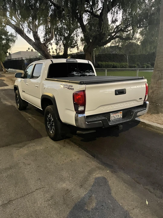 2018 Toyota Tacoma 3rd Gen - Image 14 of 31