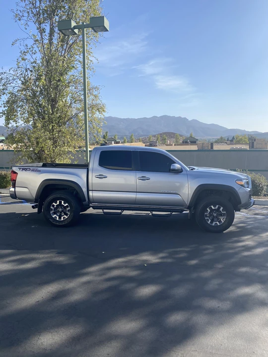 2018 Toyota Tacoma 3rd Gen - Image 10 of 31
