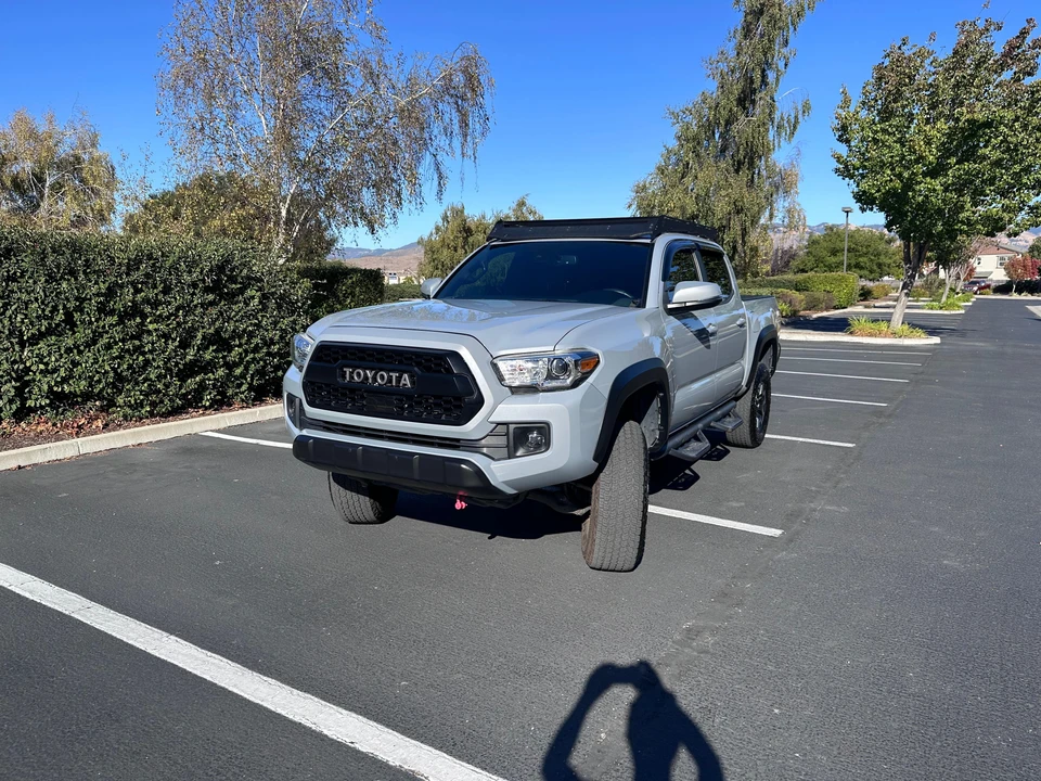 2018 Toyota Tacoma 3rd Gen - Image 10 of 31